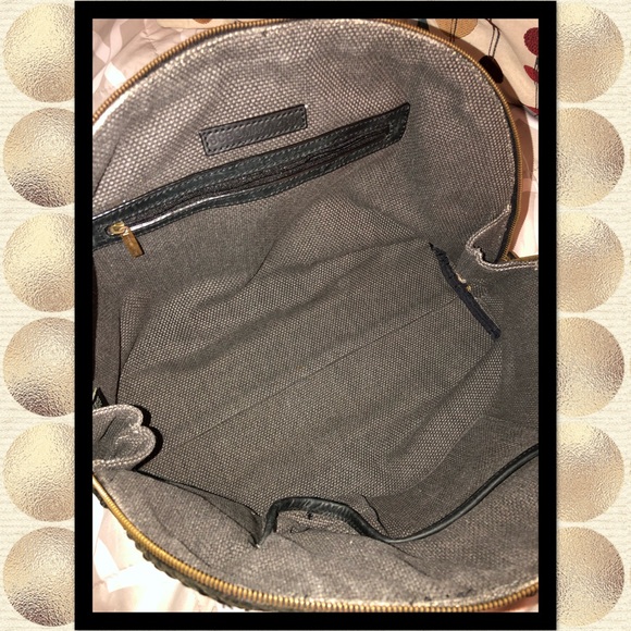 BCBG MAX Leather Satchel zipper top - Picture 5 of 7